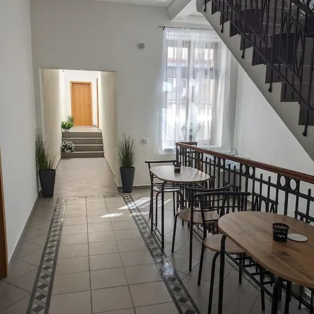 Grand Vendégház 3*