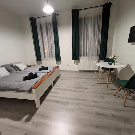 Grand 3* Nymburk