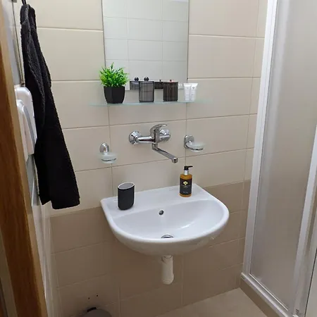 Grand Guest house 3*